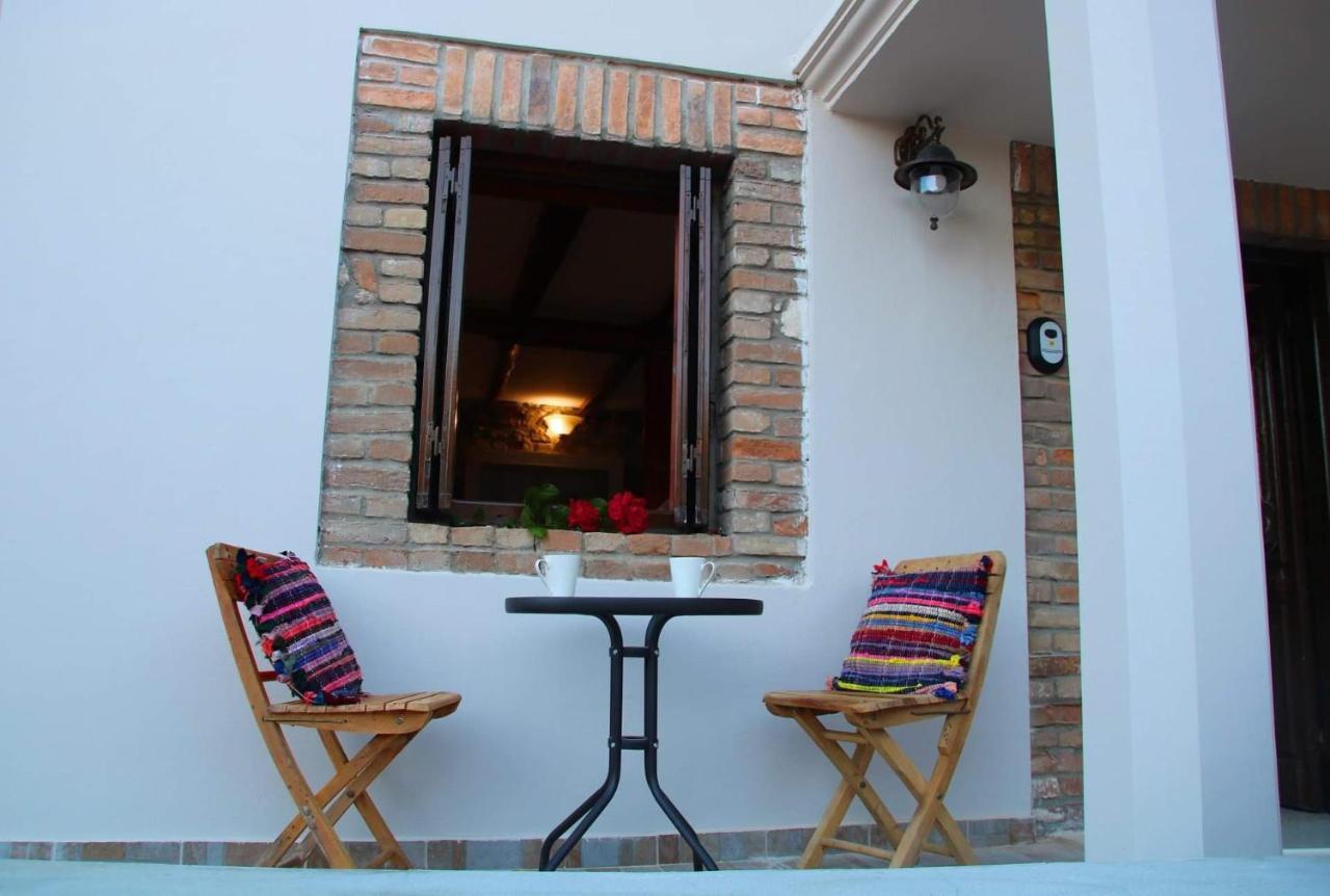 The Stone Suite Moraitika Exterior foto